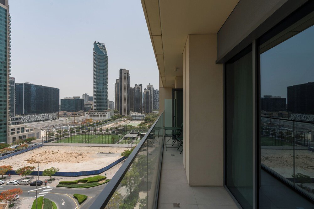 Дубай: Luxury Burj Royale in the heart of Downtown