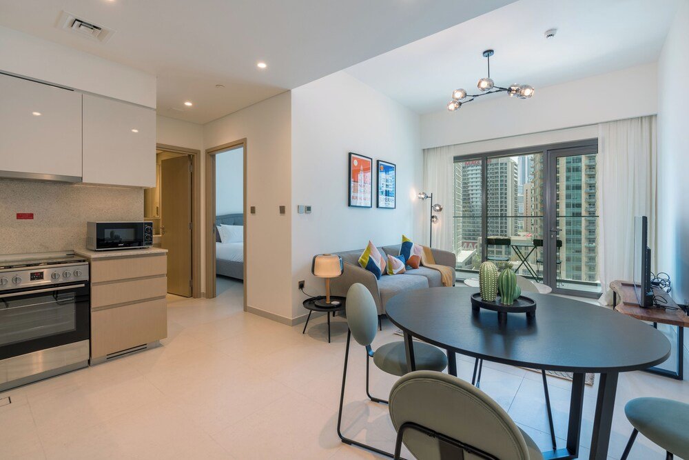 Дубай: Luxury Burj Royale in the heart of Downtown