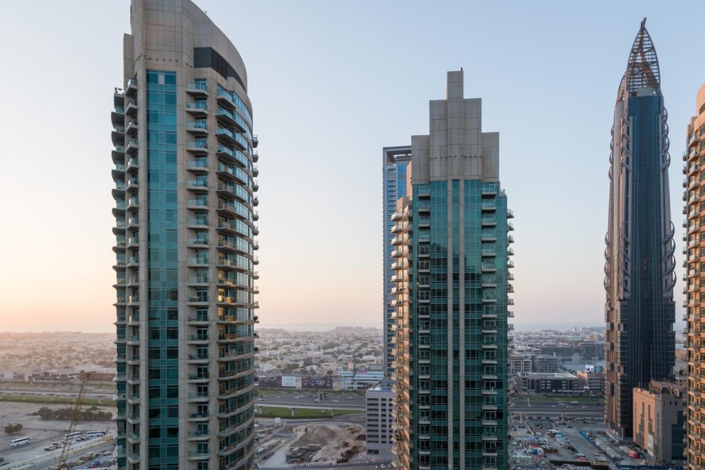 Дубай: Luxurious ans spacious apartment in Dowtown Dubai