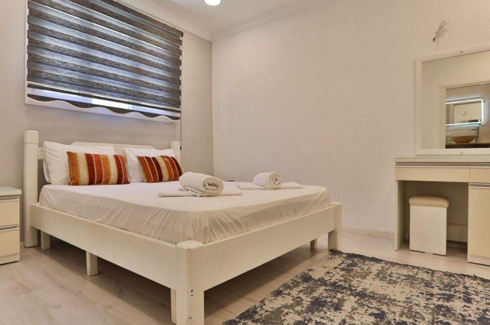 Сарыбелен: Villa Zeyno 1 bed Villa With Pool Breakfast Included