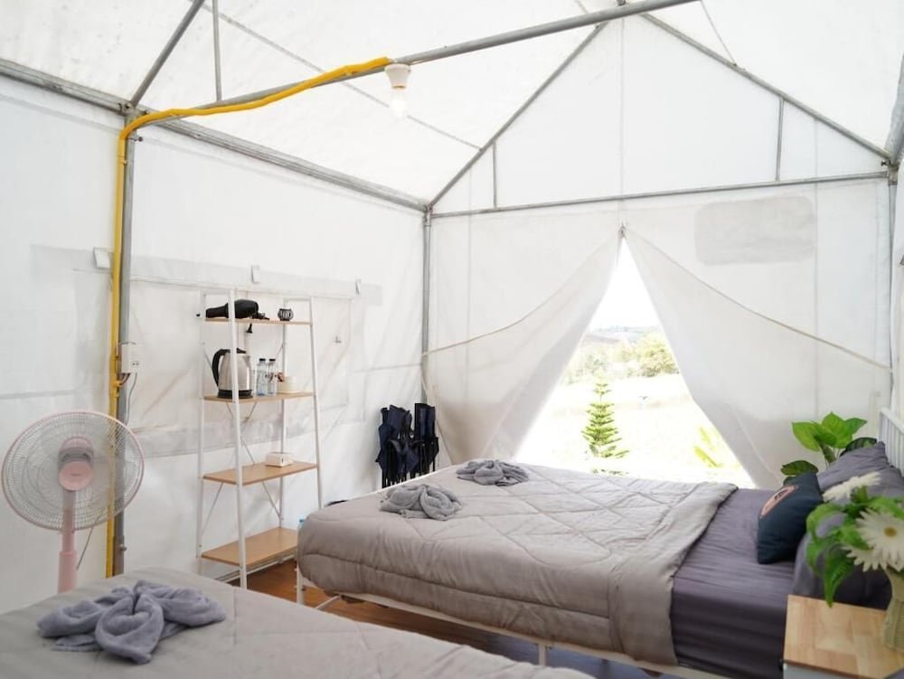 Кхао-Кхо: Yellowstone Camps O2 Zone Khao Kho