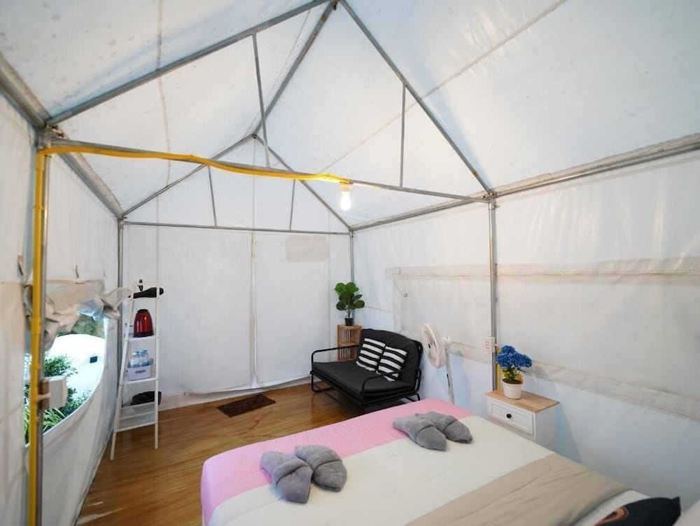 Кхао-Кхо: Yellowstone Camps O2 Zone Khao Kho