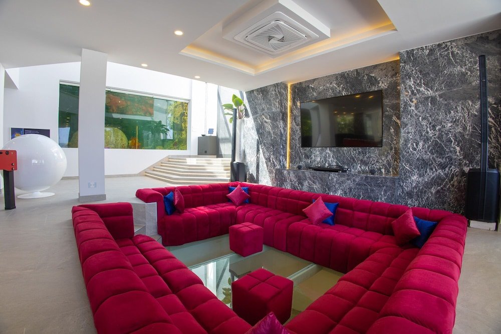 5 Bed Pool Villa Ocean Views PTG2 — фото 2