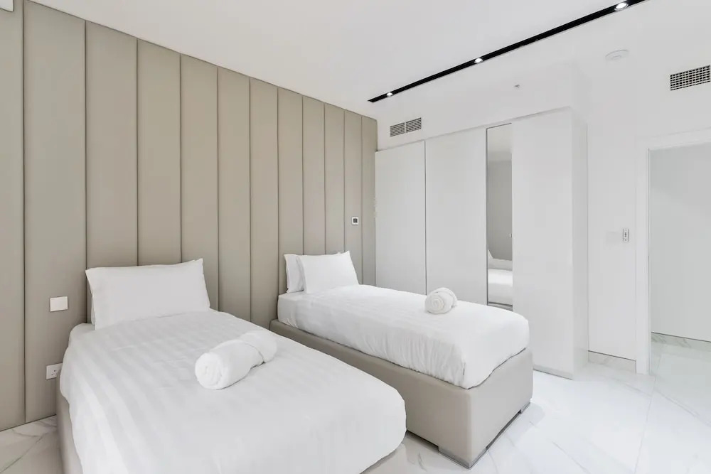 Дубай: Waterfront Luxury 3plus1 BR in JBR Dubai