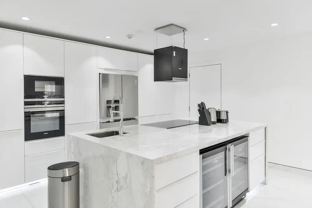 Дубай: Waterfront Luxury 3plus1 BR in JBR Dubai