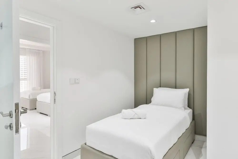 Дубай: Waterfront Luxury 3plus1 BR in JBR Dubai
