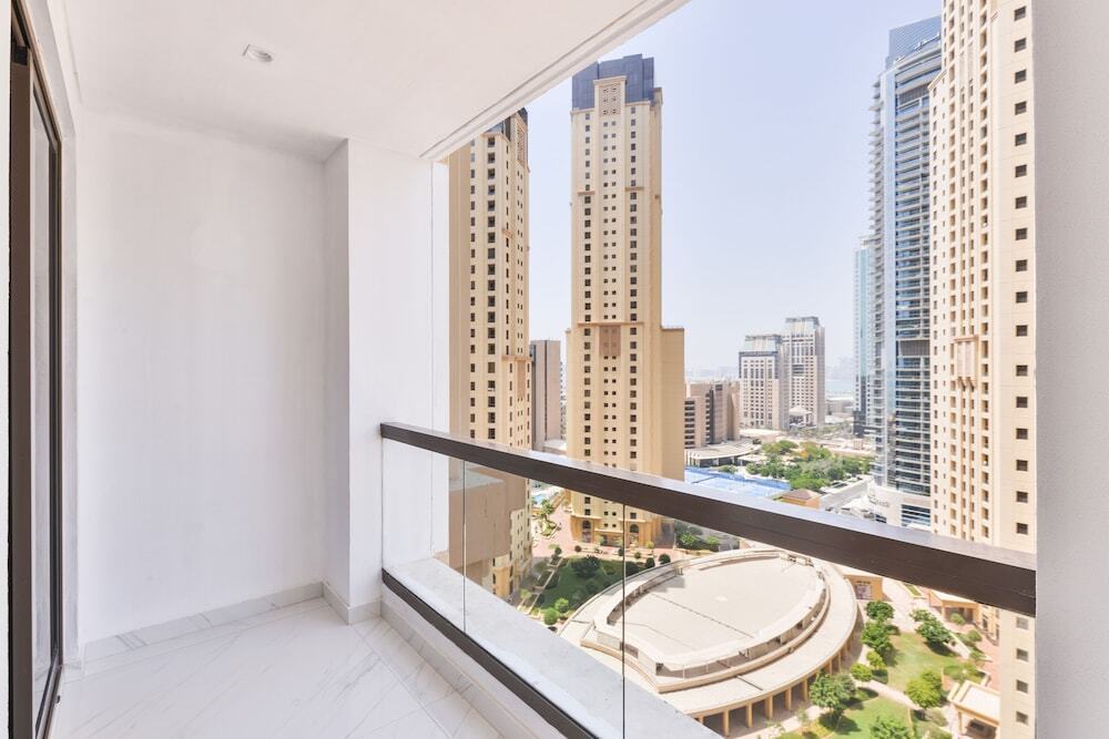 Дубай: Waterfront Luxury 3plus1 BR in JBR Dubai