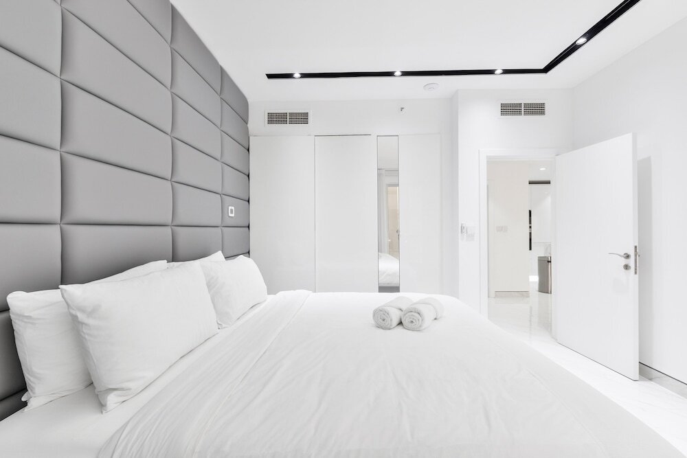 Дубай: Waterfront Luxury 3plus1 BR in JBR Dubai