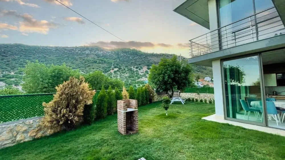 Кумлуджа: Villa w Pool Jacuzzi 5 min to Marina in Antalya