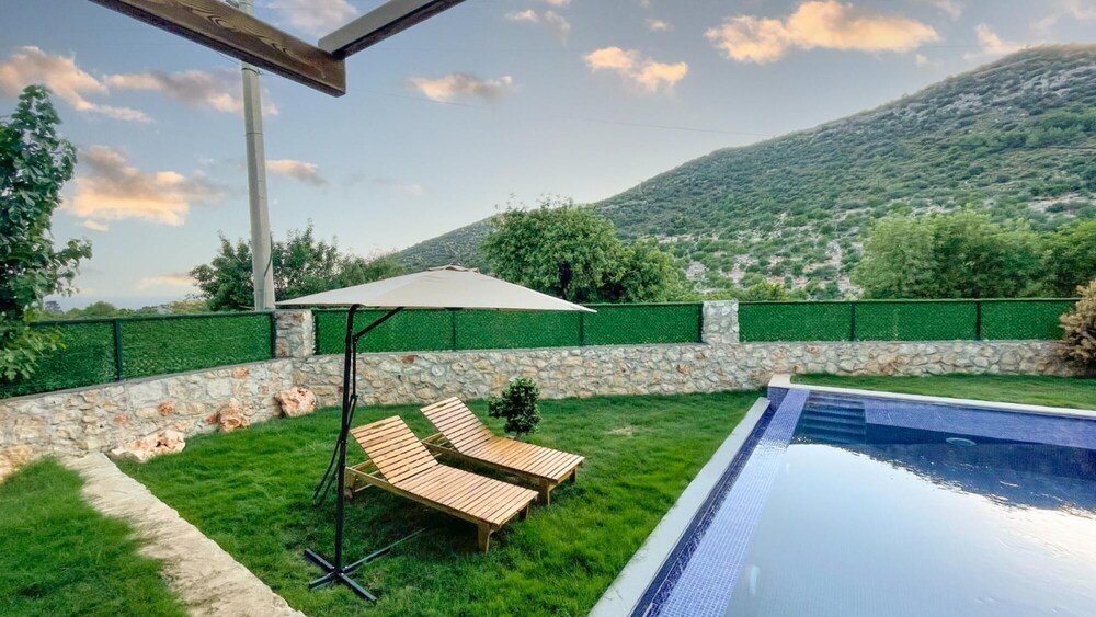 Кумлуджа: Villa w Pool Jacuzzi 5 min to Marina in Antalya