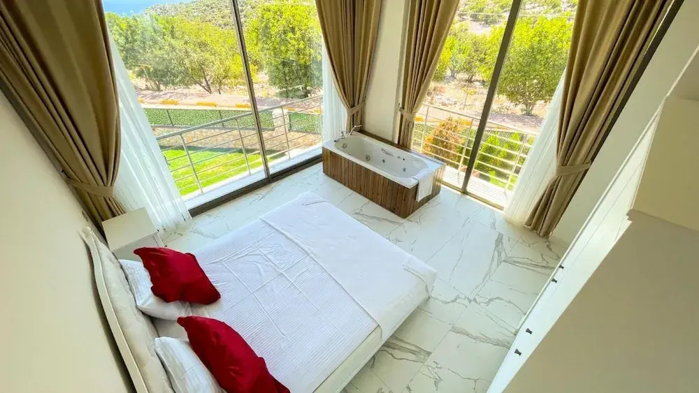 Кумлуджа: Villa w Pool Jacuzzi 5 min to Marina in Antalya
