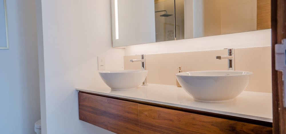 Дубай: Aya - Awe-inspiring 2BR in City Walk with Balcony