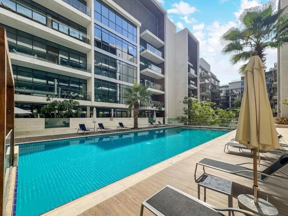 Дубай: Aya - Awe-inspiring 2BR in City Walk with Balcony