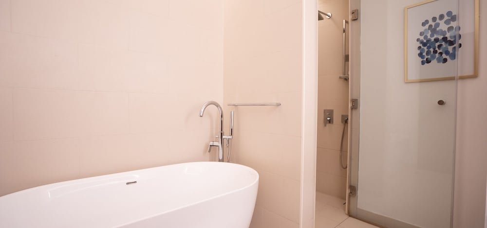 Дубай: Aya - Awe-inspiring 2BR in City Walk with Balcony