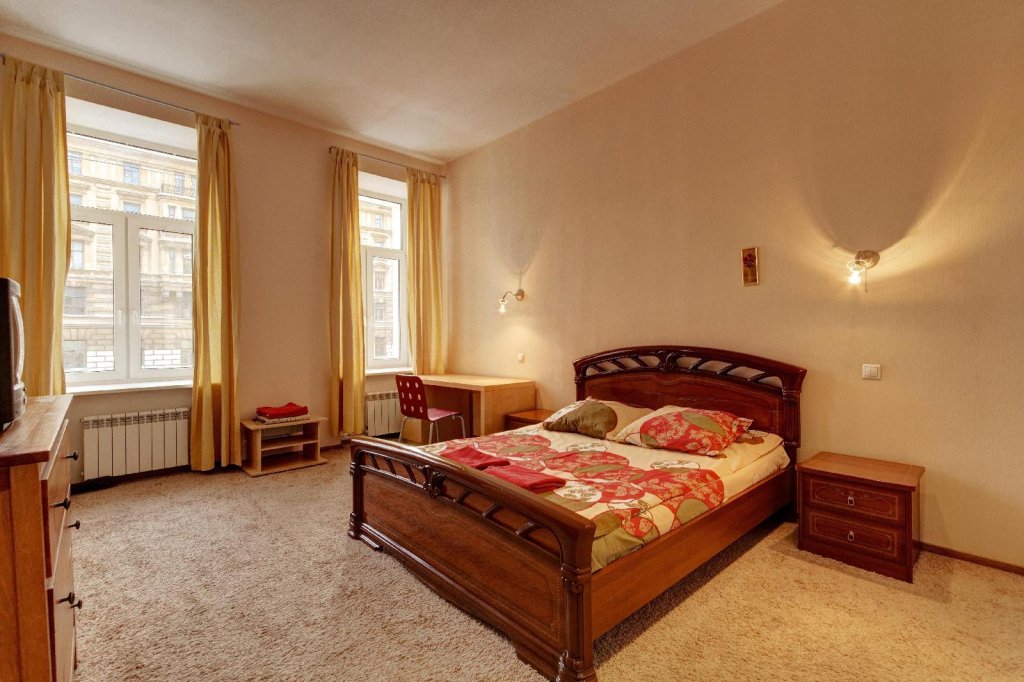 Санкт-Петербург: STN Apartments on Griboedov Canal Quay