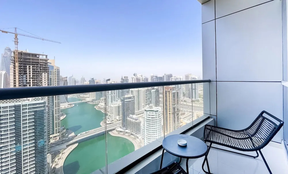 Дубай: bnbme Unparalleled Luxury Marina Walk 3306