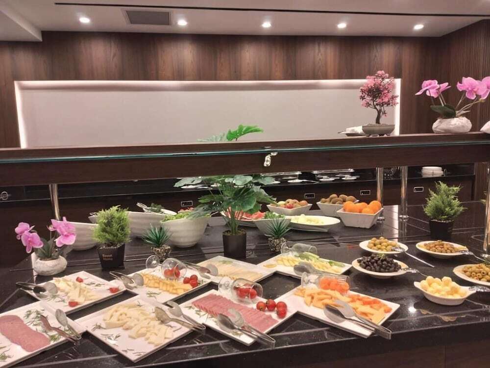 Стамбул: Ramada by Wyndham Istanbul Umraniye