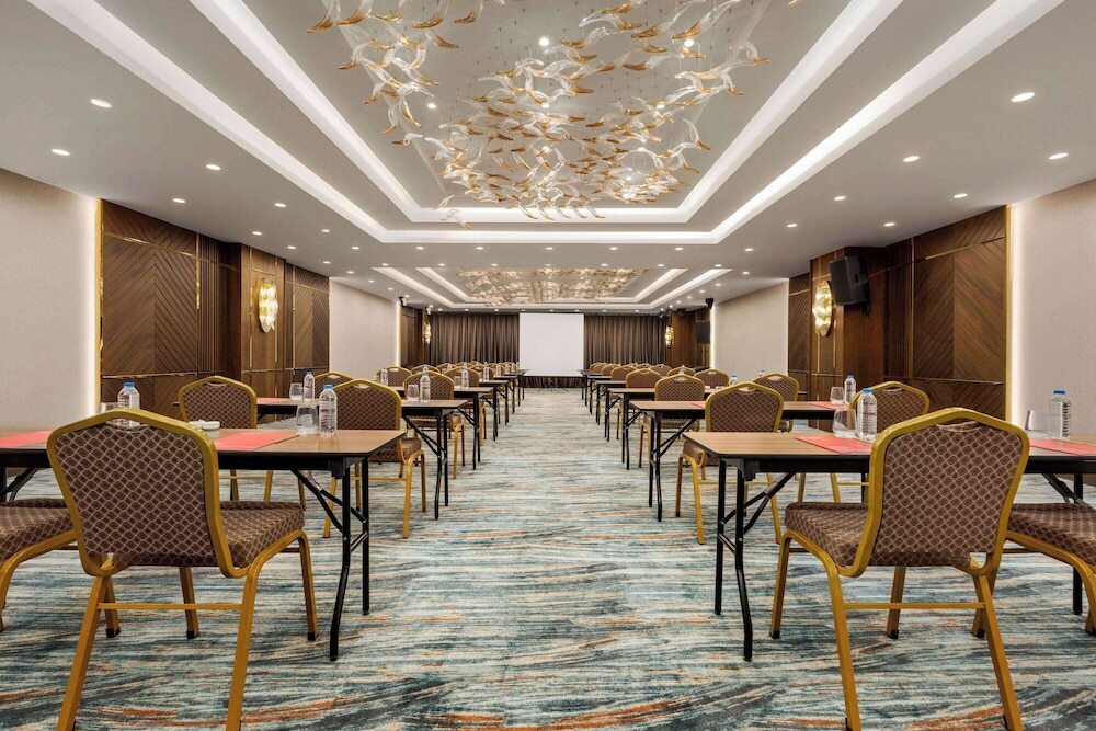 Стамбул: Ramada by Wyndham Istanbul Umraniye