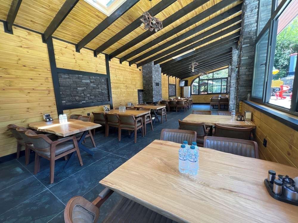 Узунгёль: aquarium bungalow uzungöl