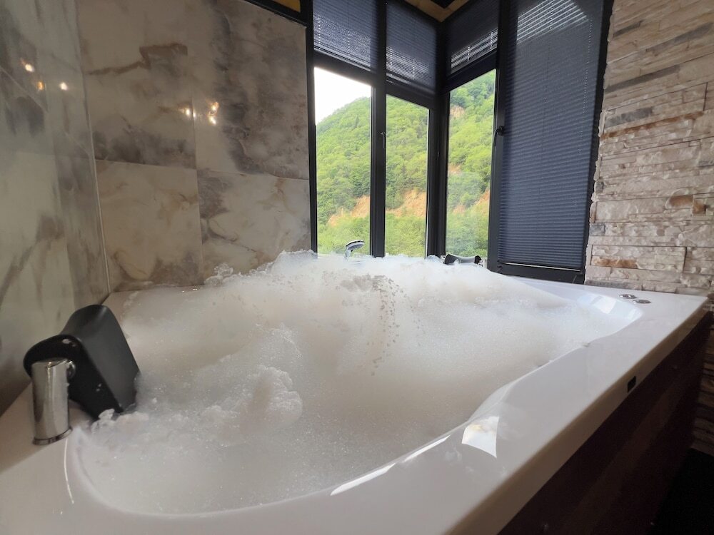 Узунгёль: aquarium bungalow uzungöl