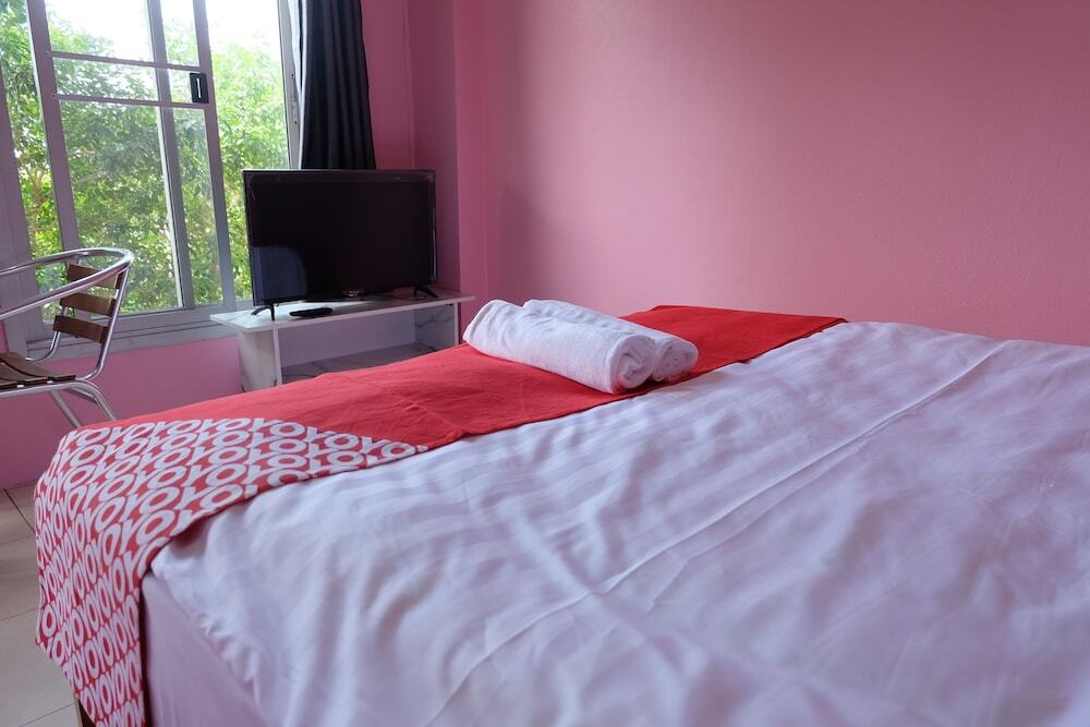 Кхлонг-Луанг: POP 75429 101 Place Navanakorn