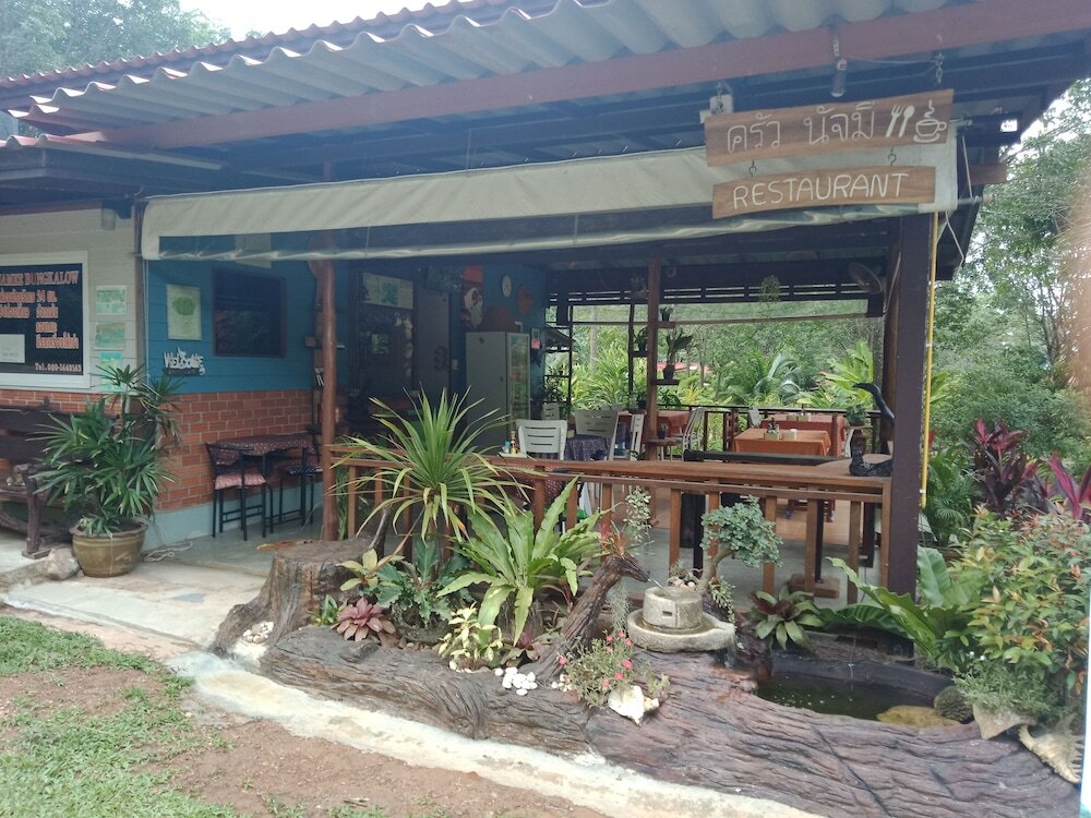 Тай-Муанг: Najjamee Bungalows Koh Yao Noi