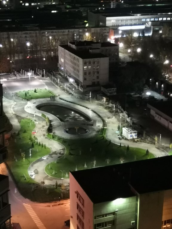 Саратов: Апартаменты на Лунной 30А