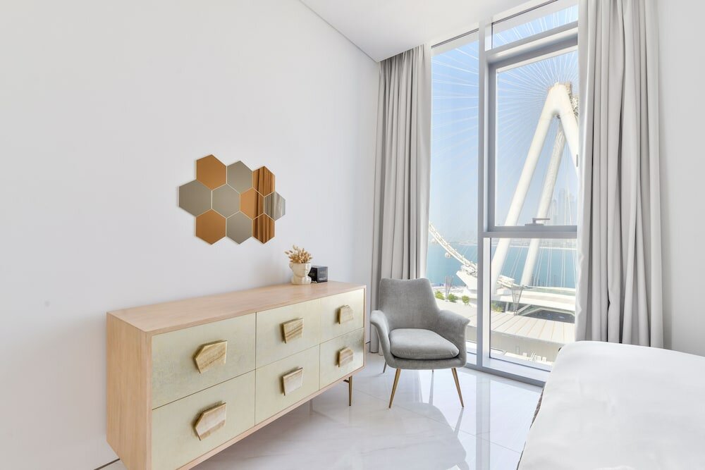 Дубай: Spectacular 3BR plus 1 - DUBAI EYE view