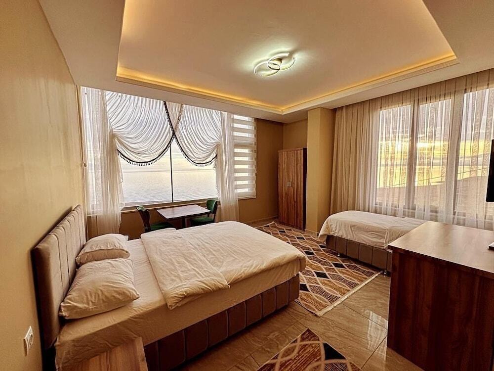 Ахлат: 1071 Otel & Restaurant
