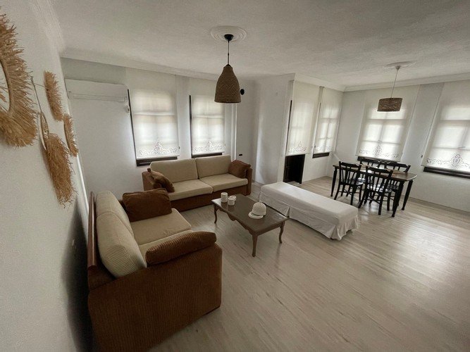 Акьяка: Roch House No:3