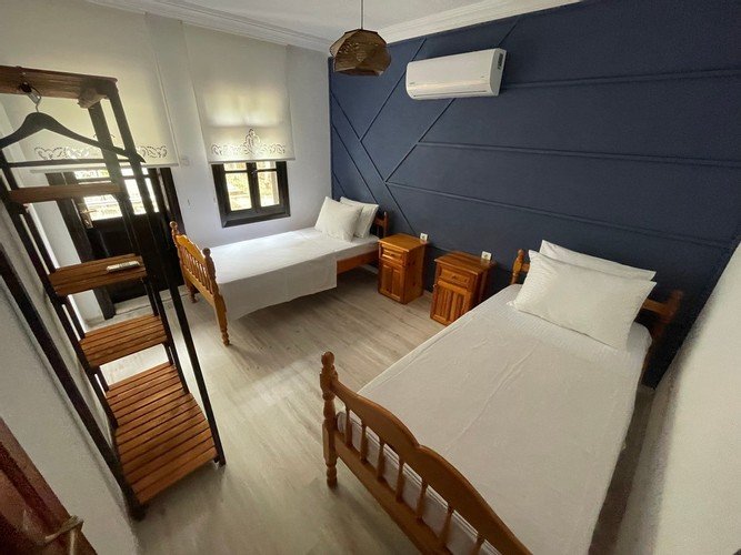 Акьяка: Roch House No:3