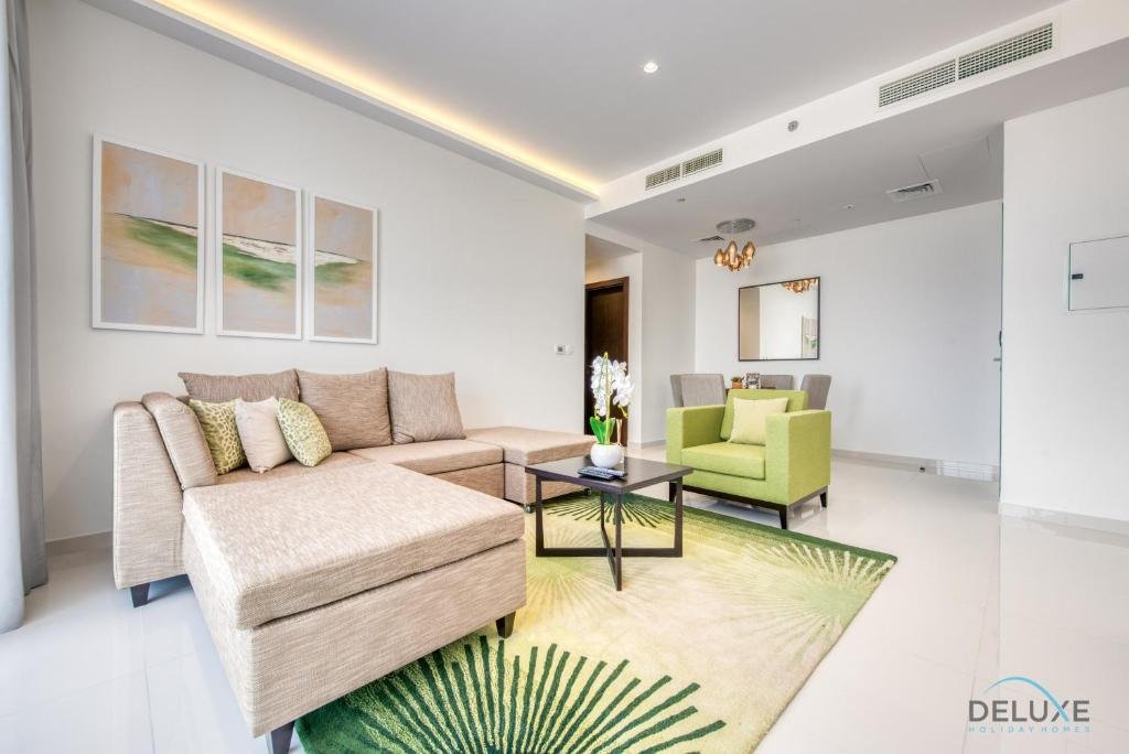Дубай: Luxury 1 Bedroom Apartment at DAMAC Celestia by Deluxe Holiday Homes