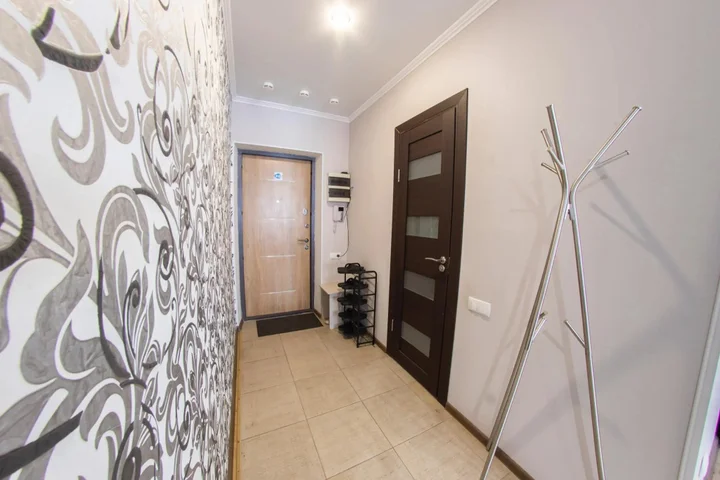 Саратов: Огни Саратова на улице имени И.В. Мичурина 55/61