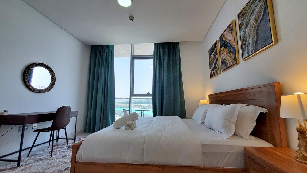 Дубай: Lavish 1bedroom in District 1
