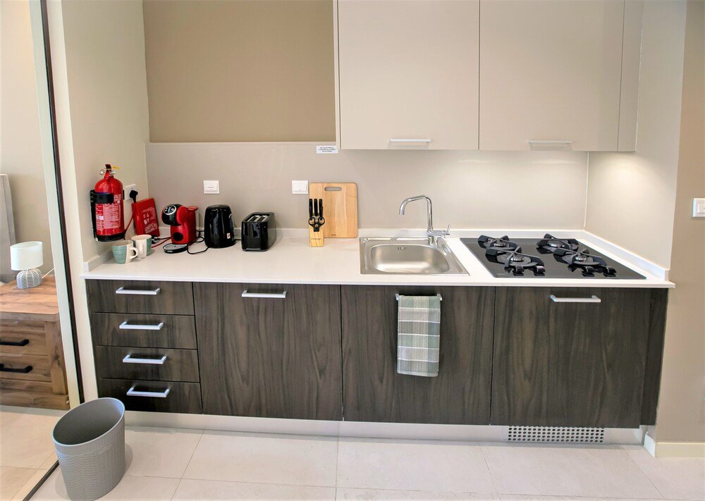 Дубай: Stunning Studio With Balcony at Park View Dubai