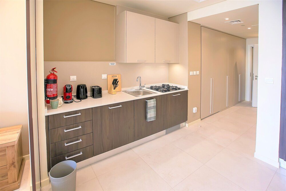 Дубай: Stunning Studio With Balcony at Park View Dubai