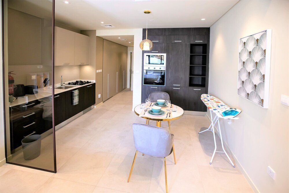 Дубай: Stunning Studio With Balcony at Park View Dubai