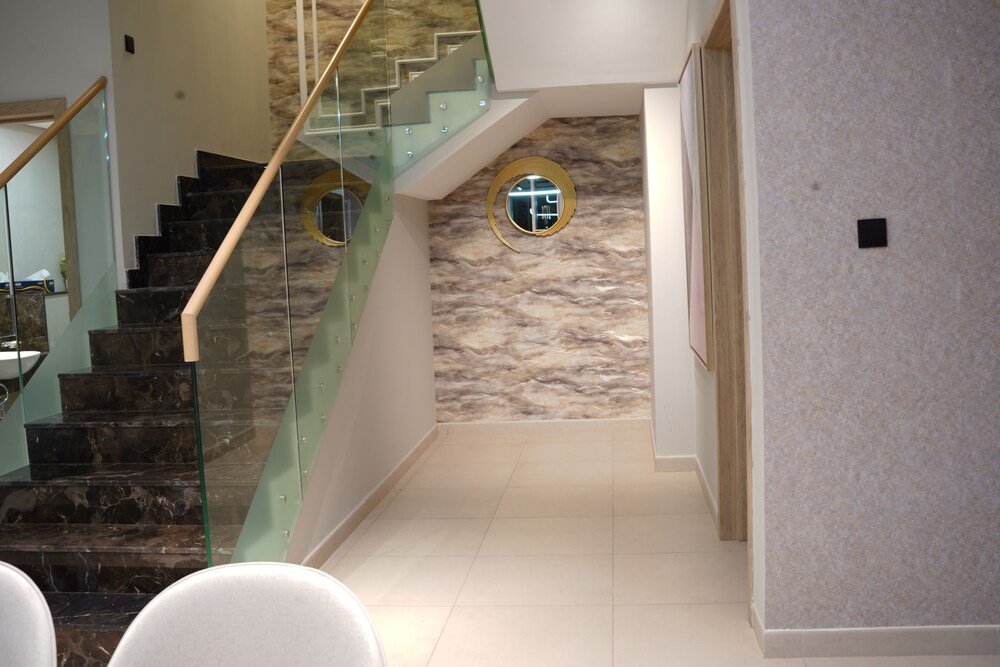 Дубай: Luxurious Duplex apartment with 4bhk