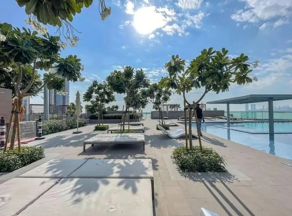 Дубай: Aya - Outstanding 1BR Apartment With Amazing Creek Views