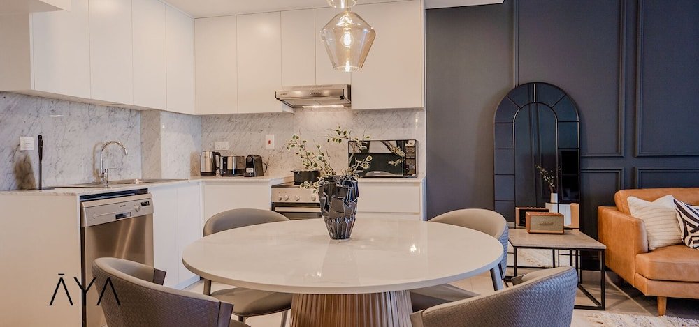 Дубай: Aya - Modern 1BR Apartment with Balcony in Rahaal 2