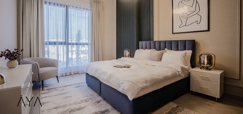 Дубай: Aya - Modern 1BR Apartment with Balcony in Rahaal 2