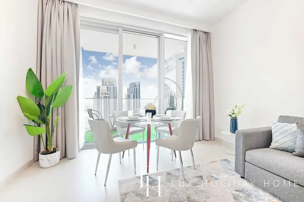 Дубай: LUX  The Dubai Creek View Suite