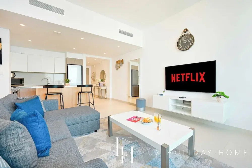 Дубай: LUX  The Dubai Creek View Suite