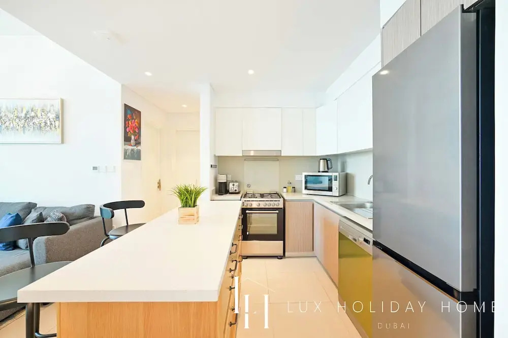 Дубай: LUX  The Dubai Creek View Suite