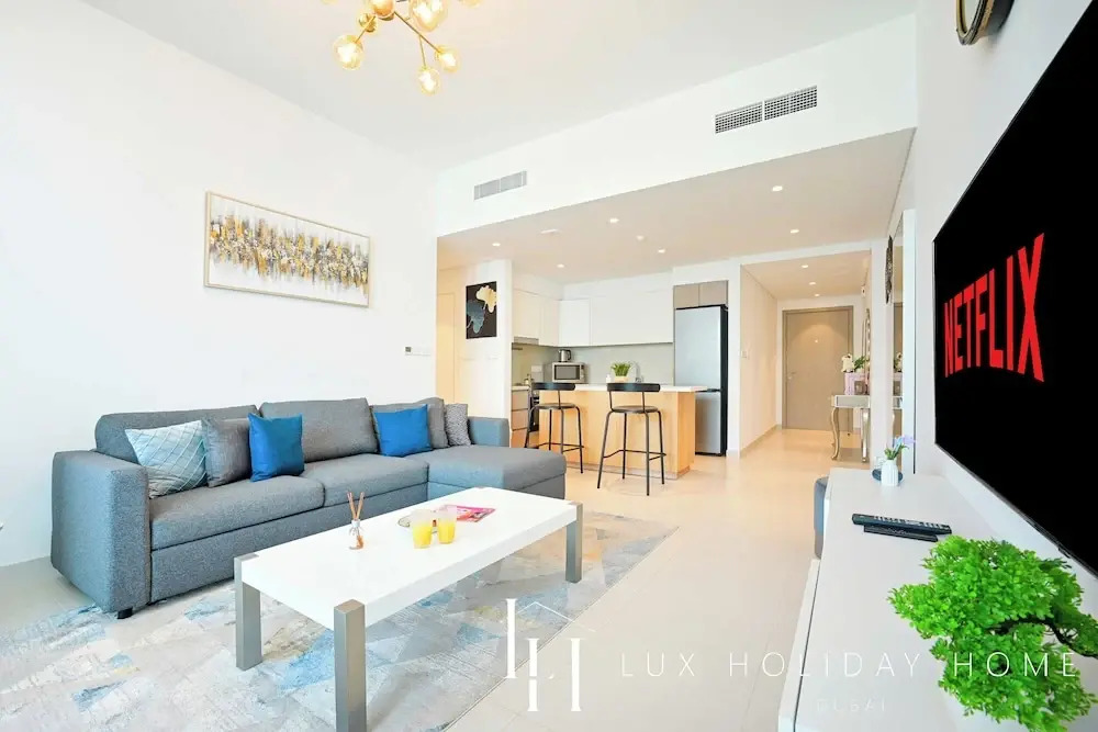 Дубай: LUX  The Dubai Creek View Suite