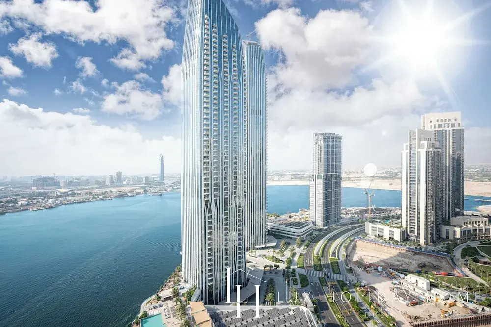 Дубай: LUX  The Dubai Creek View Suite