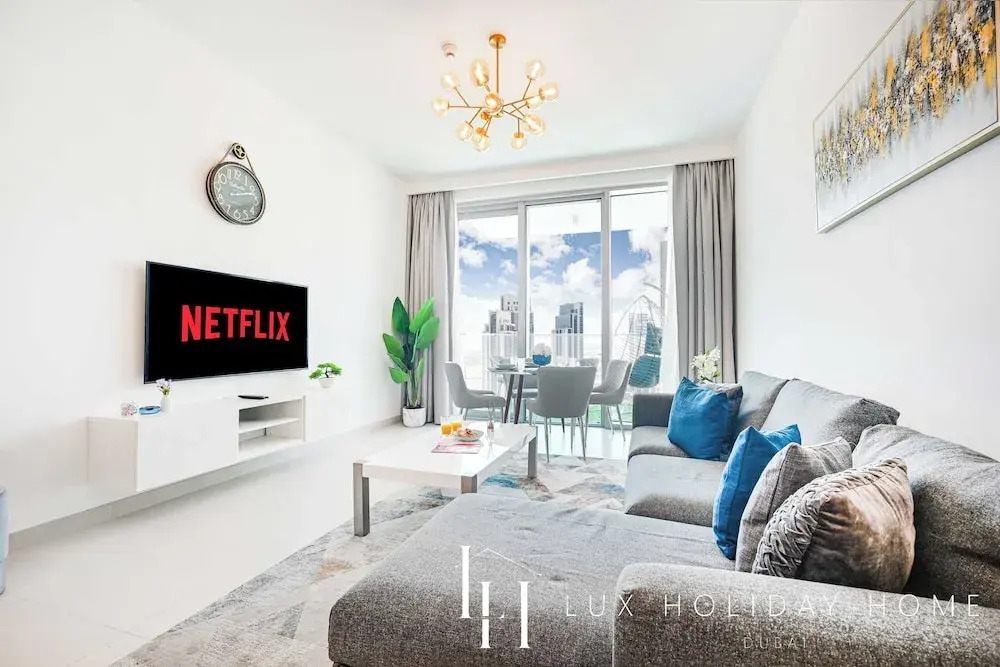 Дубай: LUX  The Dubai Creek View Suite