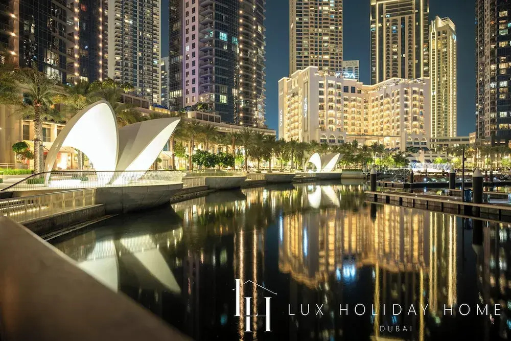 Дубай: LUX  The Dubai Creek View Suite