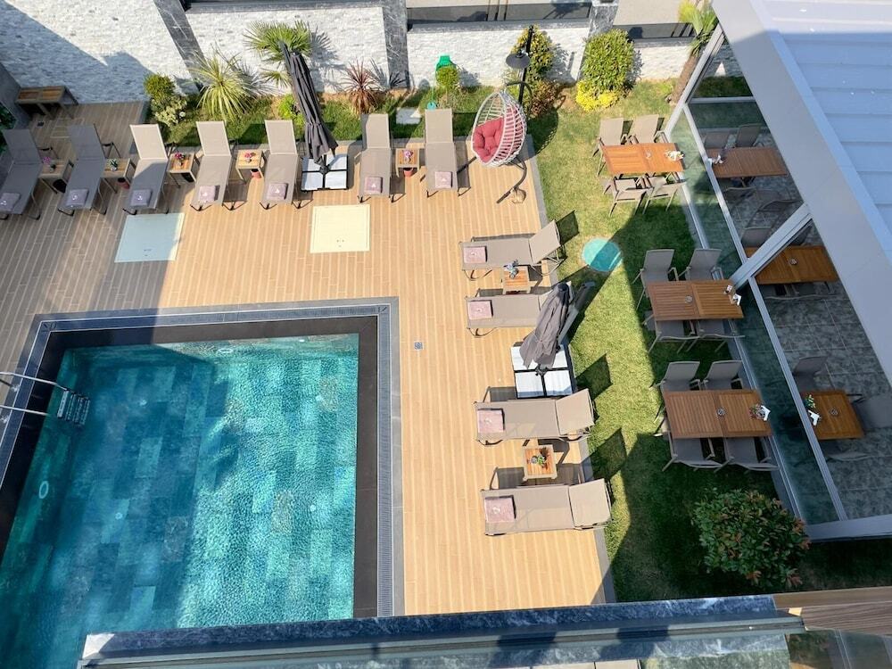 Сайл: La Miel Suites Sile