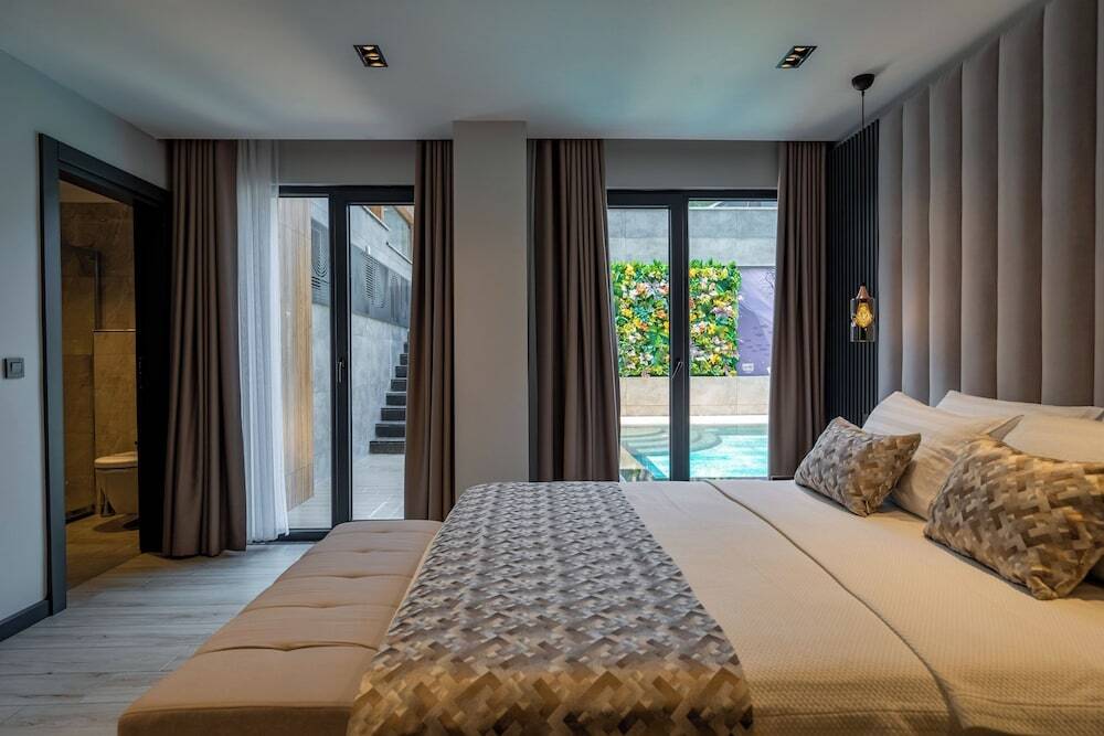 Сайл: La Miel Suites Sile